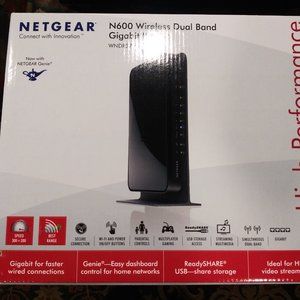 NetGear N600 Wireless Dual Band Gigabit Router